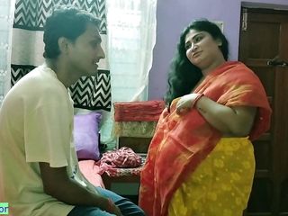 Indian Hot Bhabhi XXX sex with Innocent Boy! With Clear Audio